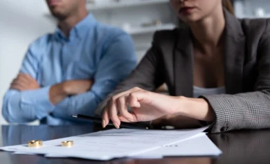 How Arizona Courts Divide Marital Assets in Divorce